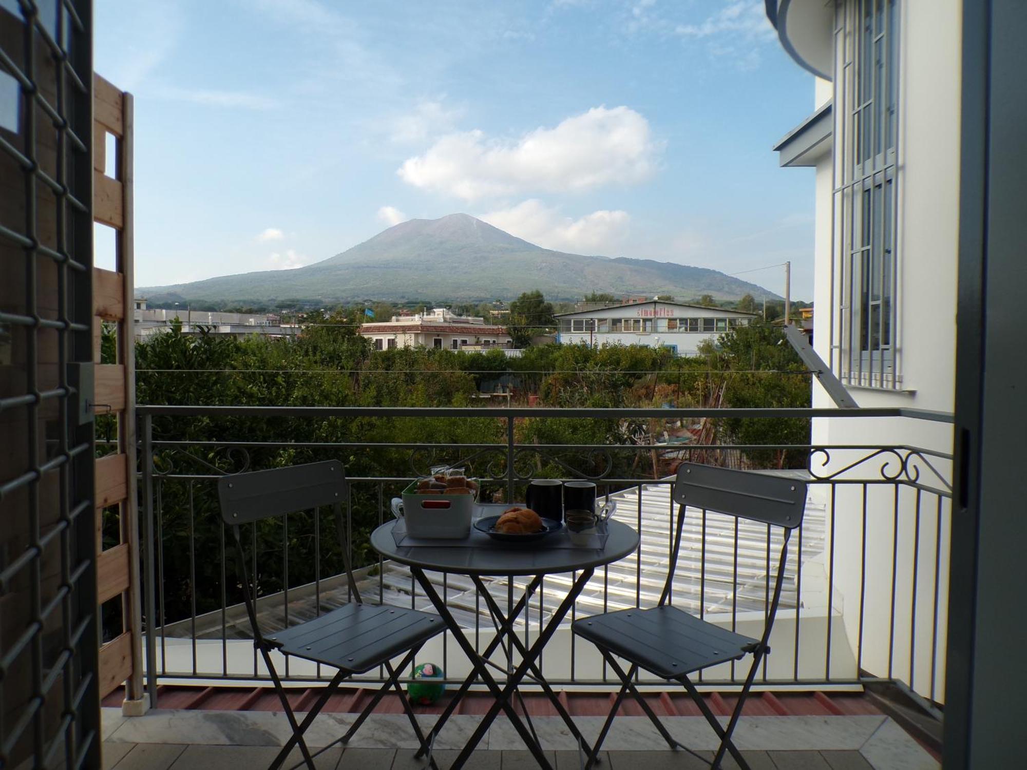 Casa Di Nonna Margherita Trecase Bagian luar foto
