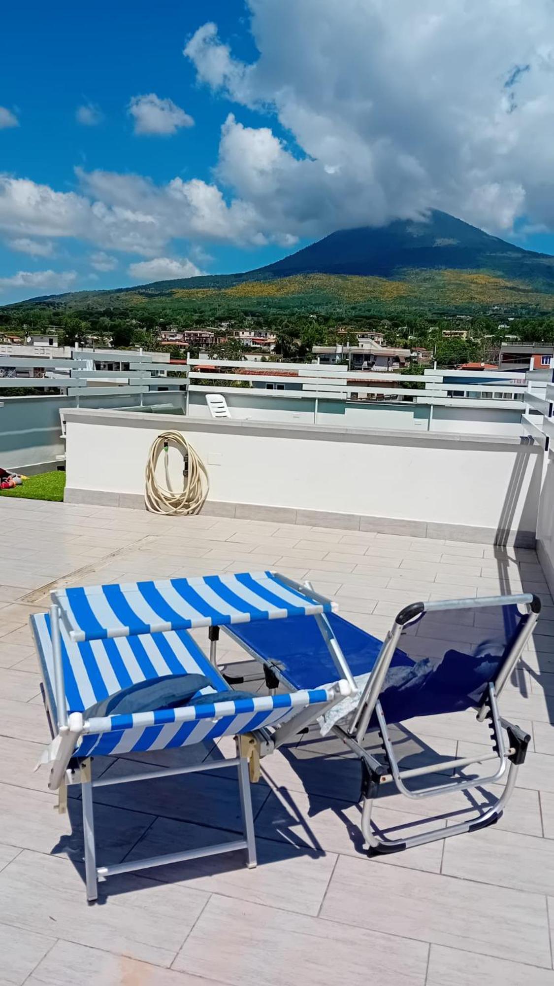 Casa Di Nonna Margherita Trecase Bagian luar foto